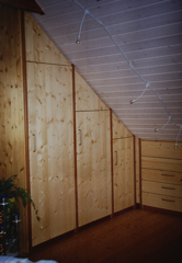 Einbauschrank Dachschräge 1